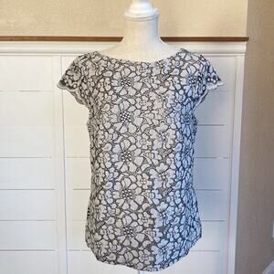H&M Black & White Floral lace blouse sz M‎ NWT